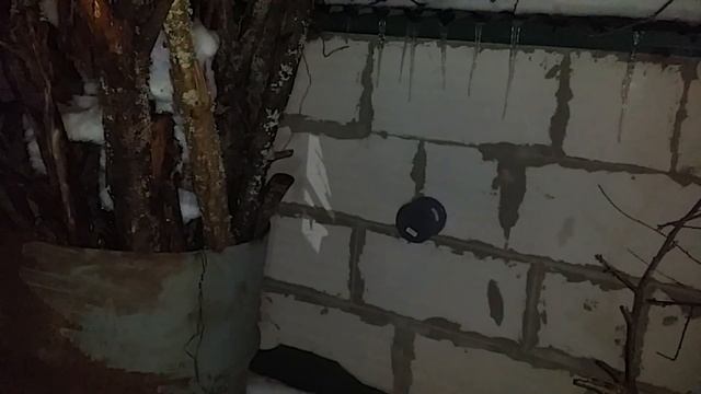 Баня 3х4. Мой ВАРИАНТ подачи воды зимой #недолгодумая из скважины с САМОИЗЛИВом. смотреть онлайн