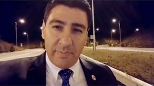 Стих про любовь. Исполняет Довлет Аннагельдыев.