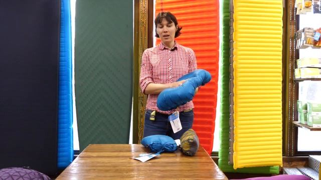 Как сделать сон в походе еще комфортнее? Обзор подушки Down Pillow смотреть онлайн