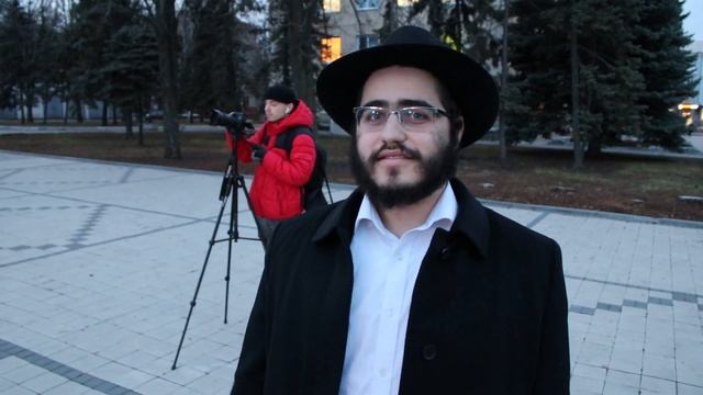 В Краматорске отпраздновали праздник Хануки смотреть онлайн