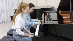 С. Слонимский "Деревенский вальс"