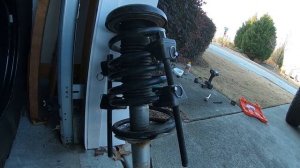 Lifting a Nissan Pathfinder R50