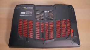 Что может ноут ценой с машину? MSI Titan GT75 8R с i9 + GTX 1080 на борту