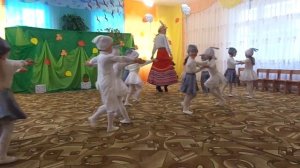 "Как зайцы дом строили" муз.рук. Цилик Л.В.