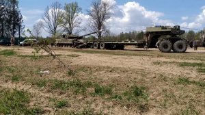 Погрузка Т-64 с помощью БТС-4А