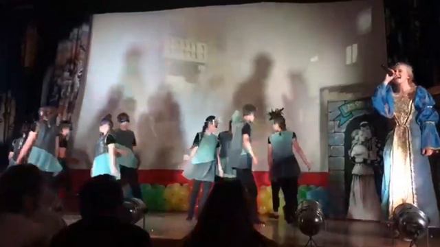 Я вожатый и это значит... смотреть онлайн