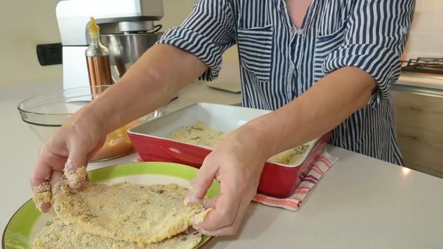 Pollo croccante e saporito al forno смотреть онлайн