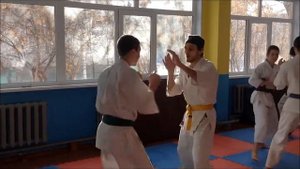 Секреты каратэ   Разминка