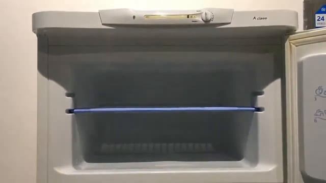 Холодильник INDESIT RA32G.015 смотреть онлайн