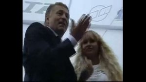 Жириновский сегодня умер. Лучшие скандалы и драки лидера ЛДПР с комментариями