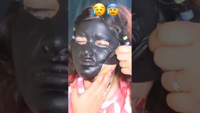 ??PEELING off 100 LAYERS of CHARCOAL MASK?*Very PAINFUL* ? #shorts #100layerchallenge #charcoal