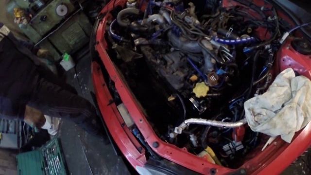 Снятие мотора EJ206 Subaru Legacy BH5 Blitzen 2002 смотреть онлайн
