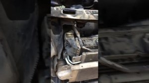 Замена свечей накала VW T5 AXE/ AXD без перевода морды в сервисное положение
