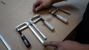 винтовые струбцины bessey для Assistent