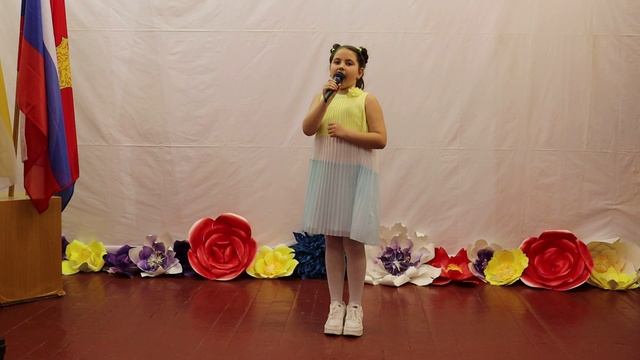 Коваленко Елизавета 8 лет, Солнечный лучис.Дивное Ставропольский край