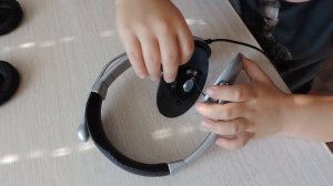 Разбираем наушники с микрофоном. Как разобрать,  как они работают и что у них внутри?