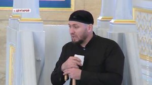 Р.КАДЫРОВ СОВЕРШИЛ РУЗБА-НАМАЗ В МЕЧЕТИ ИМЕНИ АБДУЛХАМИДА КАДЫРОВА В ДЖАМААТЕ С СОРАТНИКАМИ
