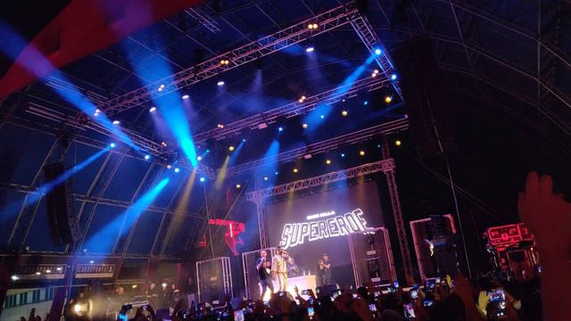 Fred de Palma - Bahamas (ft. Emis Killa) INEDITO LIVE @CARROPONTE MILANO - VIDEO 4K смотреть онлайн