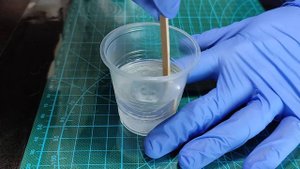 Кулон с обожжёным деревом и водой