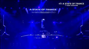 4  Armin van Buuren live at ASOT650 Yekaterinburg 2014 720p