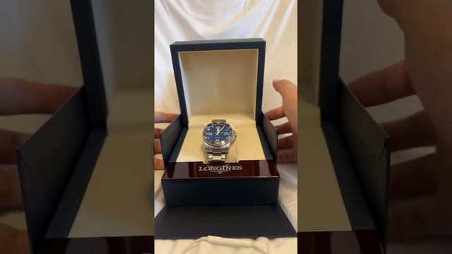 Unboxing Longines HydroConquest 41mm ceramic bezel