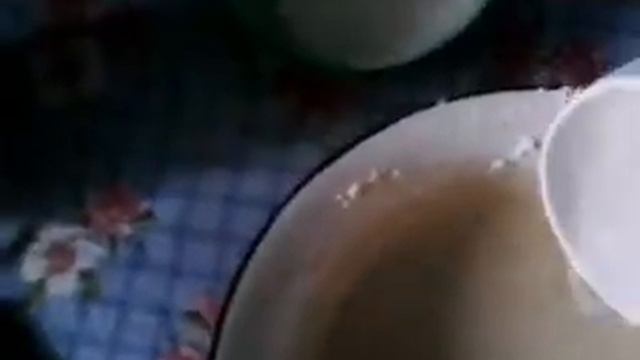 Кекс с изюмом/Вкусный Четверговый хлеб смотреть онлайн