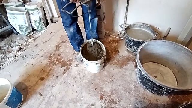 Как замешать плиточный клей? смотреть онлайн