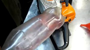 Как хранить бензопилу