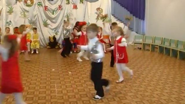 танец "СЧАСТЬЕ" в подарок маме смотреть онлайн