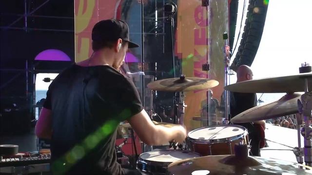 МегаФон - Домофест - Ёлка смотреть онлайн