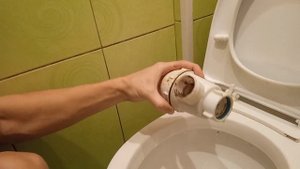 Как почистить сифон . Почистить раковину. С этим справиться женщина