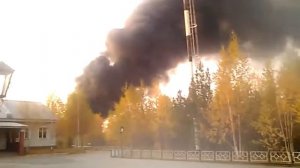 Факел выкинул нефть