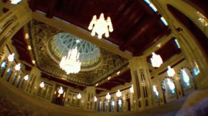 Sultan Qaboos Grand Mosque, Oman - Unravel Travel TV