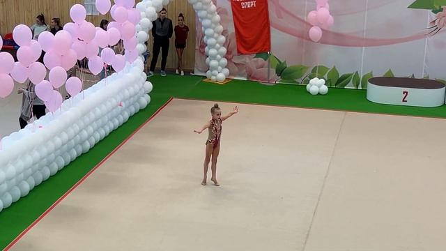 "Королева весна" / Соревнования по Художественной гимнастике / Быкова Виктория / БП! смотреть онлайн