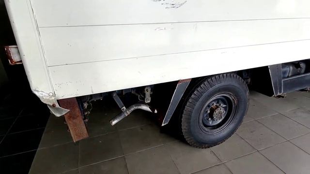 ENGKEL GA PAKE MAHAL !! ISUZU ELF NKR 55 CC SIAP KERJA смотреть онлайн
