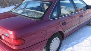 Ford Taurus 1992.avi