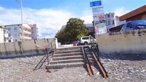 ?ЛАЗАРЕВСКОЕ СОЧИ.ул.Калараш,2б. Дом на берегу моря! Но есть у меня сомнения, он ли 2б!!