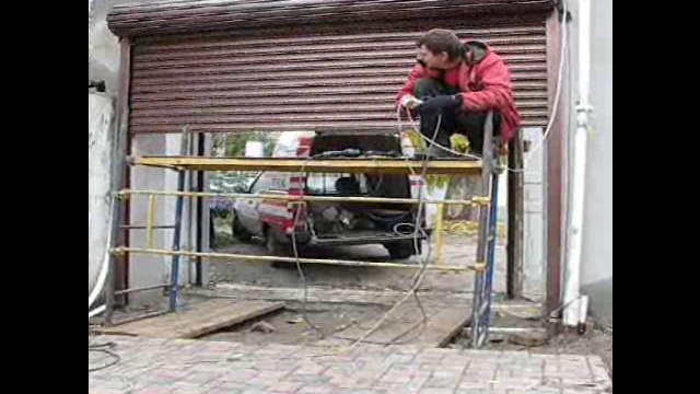 Въездные рулонные ворота