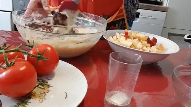 ОЧЕНЬ ВКУСНО И БЫСТРО ЗАЛИВНОЙ ПИРОГ С ЯБЛОКАМИ И смотреть онлайн