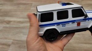 Машина на пульте управления 1:24 Mercedes-Benz G63 Белая.
