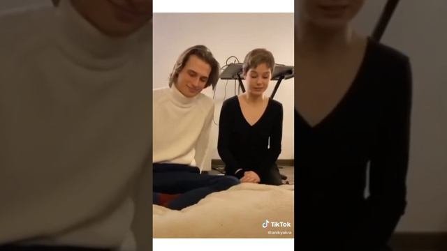 Люблю,люблю,люблю ИХ.... Хоть сотни раз я повторю...🥰🤗♥️❤️🩹❤️