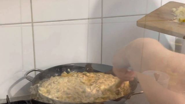 Я никогда не перестану готовить это блюдо . Готовьте сразу двойную порцию! смотреть онлайн