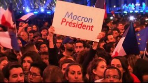 Новым президентом Франции стал Эмманюэль Макрон