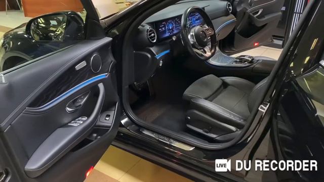Mercedes-Benz E 220D 4MATIC 2019 смотреть онлайн