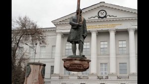 Михаил Ломоносов – биография и жизнь первого крупного русского учёного-естествоиспытателя