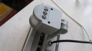 Как настроить датчик движения прожектора.