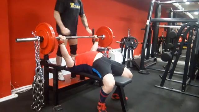 130+50 цепи,5 по 3.Часами ранее объем 140,4 по 10. смотреть онлайн