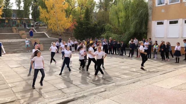 Антиповка.Группа„Ассорти” смотреть онлайн