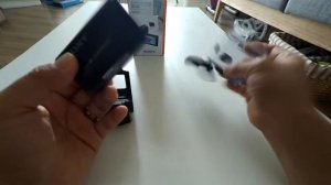 AKA-LU1 Sony HDR-AS20 Handheld Grip with LCDScreen Unboxing