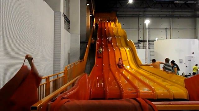 ТРЦ Лавина Galaxy смотреть онлайн